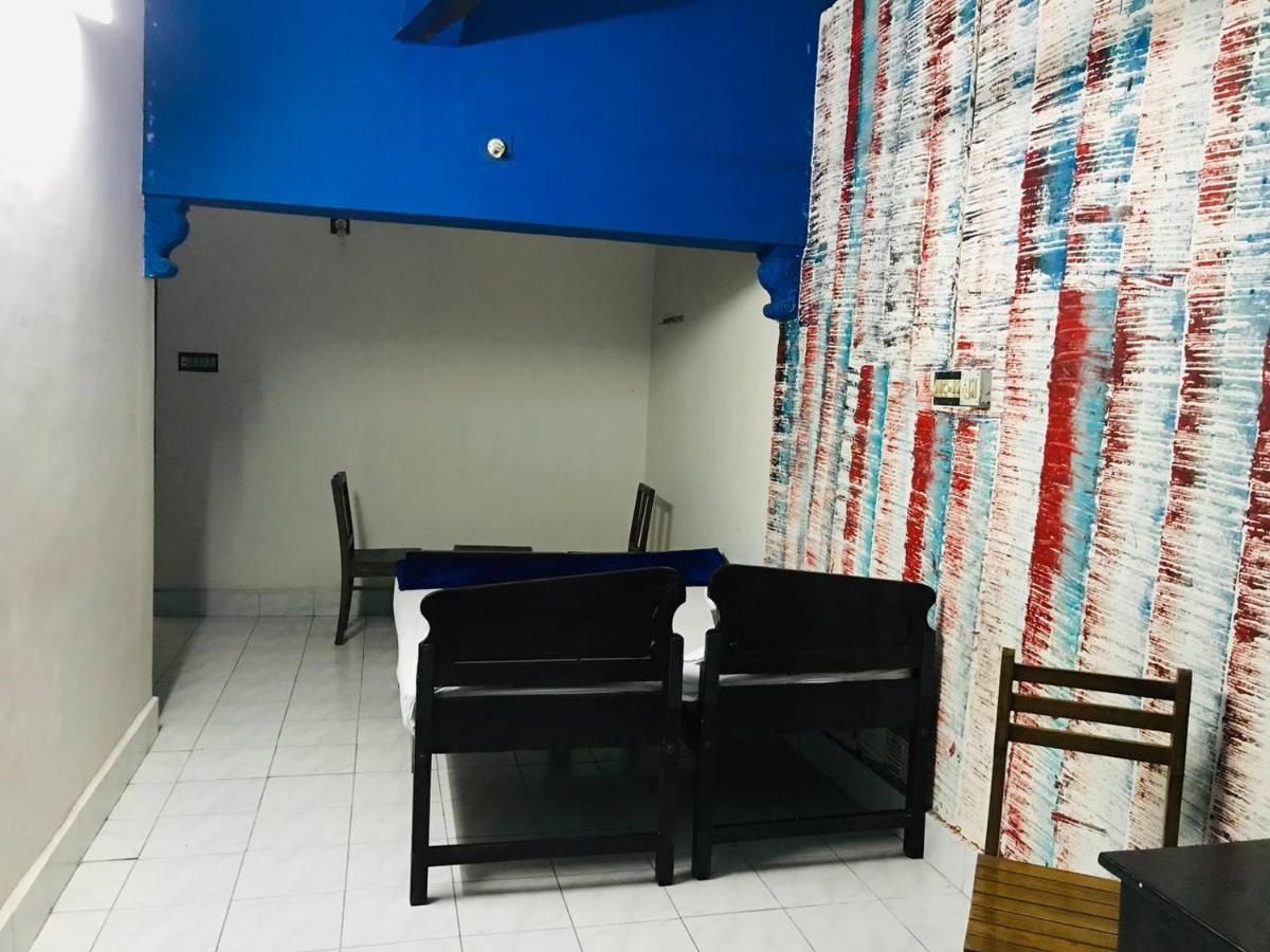Brisbane Lodge & Hostel Коччи Экстерьер фото
