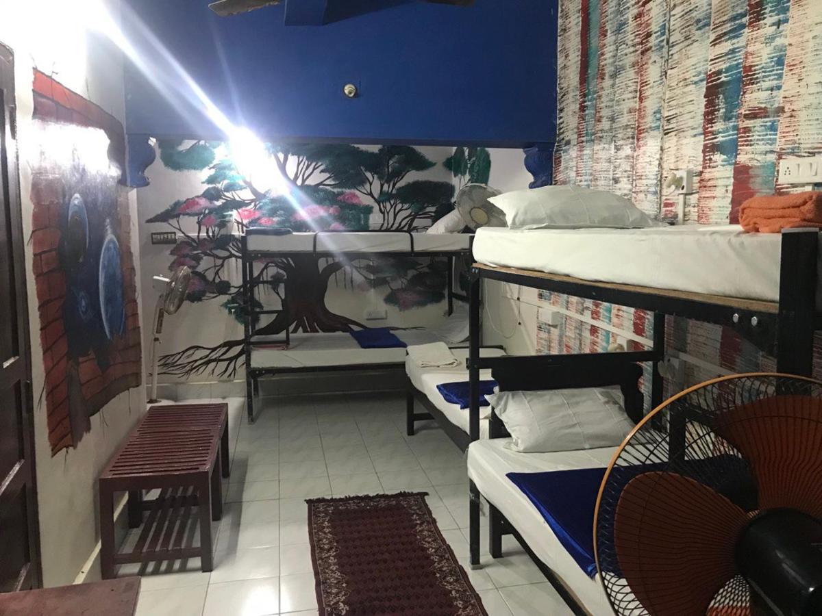 Brisbane Lodge & Hostel Коччи Экстерьер фото